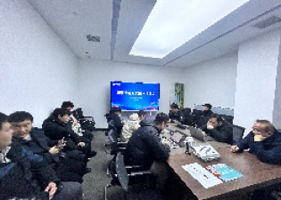 携手鸿蒙,智启未来——和奇鸿蒙开发培训会圆满举行,开启全场景智慧生态新篇章